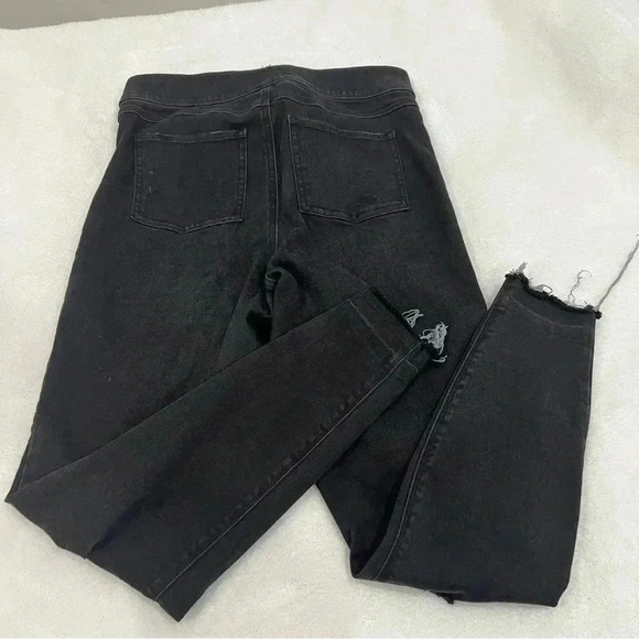 Spanx Vintage Distressed Ankle Skinny Jeans Black Size Medium - Picture 8 of 13